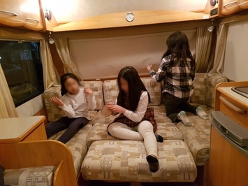 카라반에서